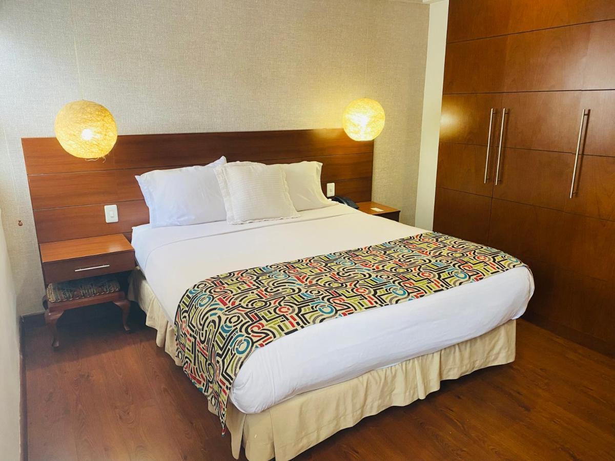 Hotel Retiro 84 By Mij Bogotá Eksteriør bilde