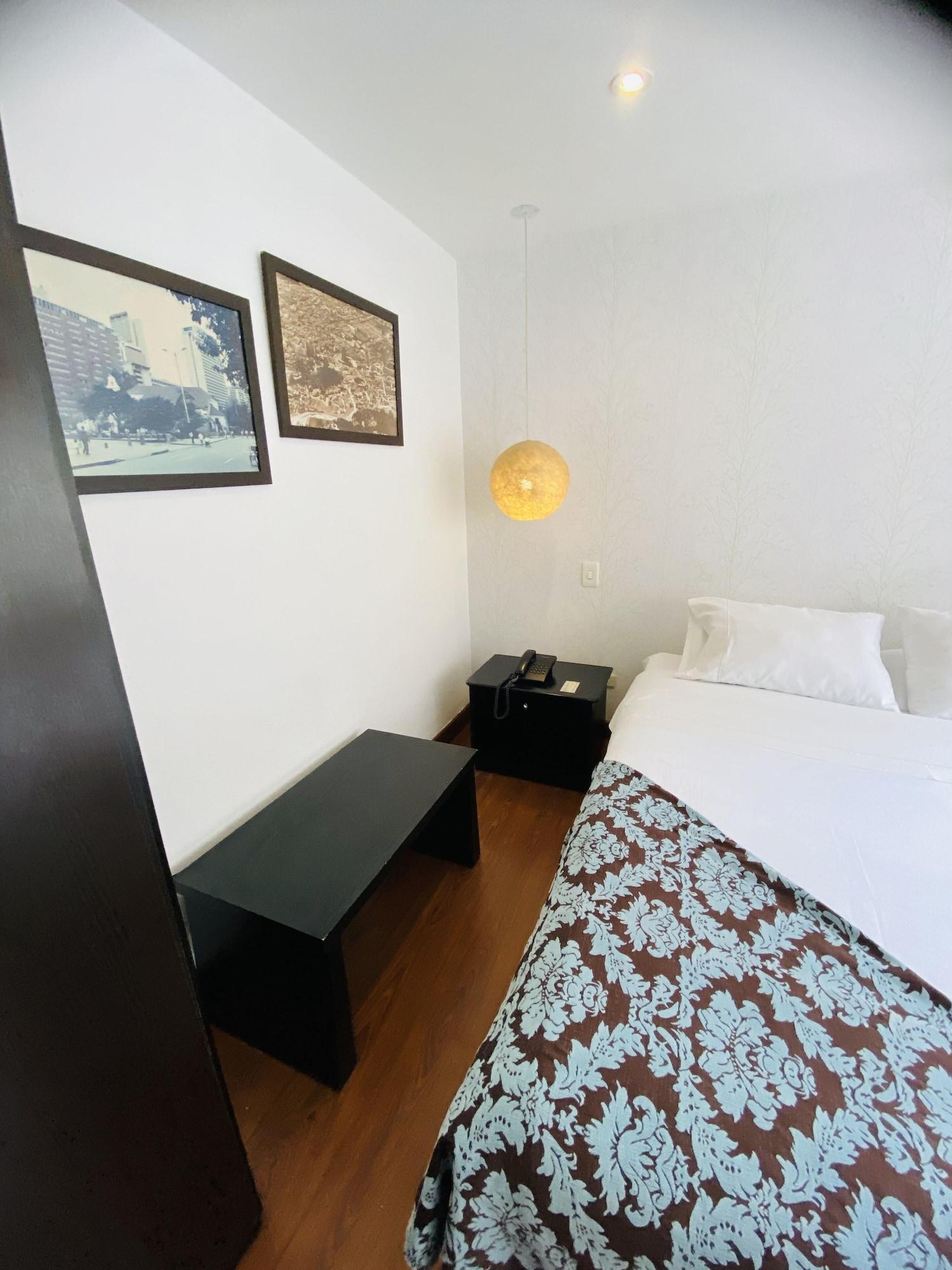 Hotel Retiro 84 By Mij Bogotá Eksteriør bilde